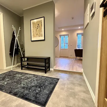 Eksklusiv Sentralt I *