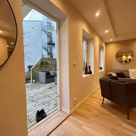 Eksklusiv Sentralt I *